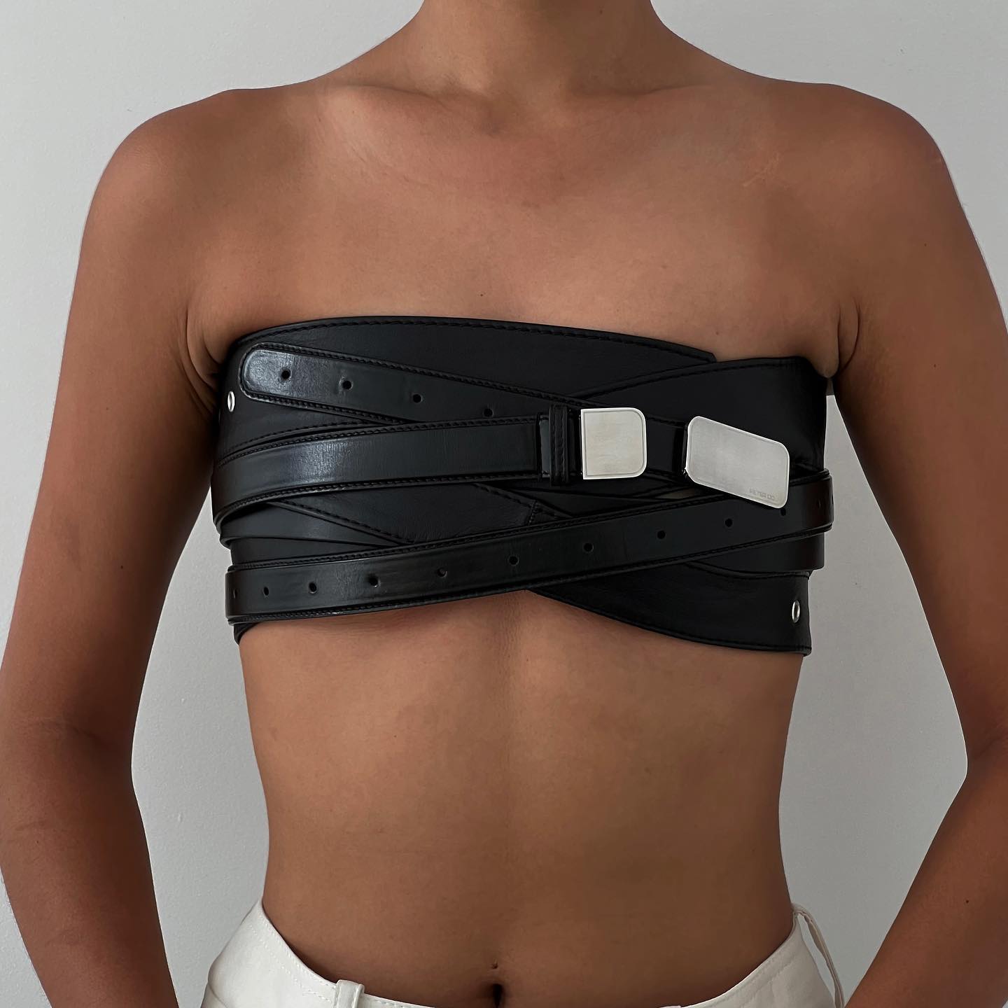 thắt lưng croptop