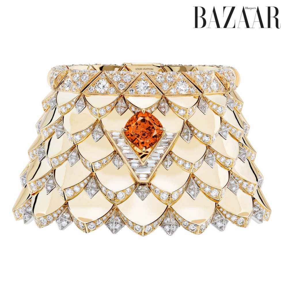 Vòng tay Radiance thuộc bộ sưu tập Louis Vuitton Spirit, dạng cuff.