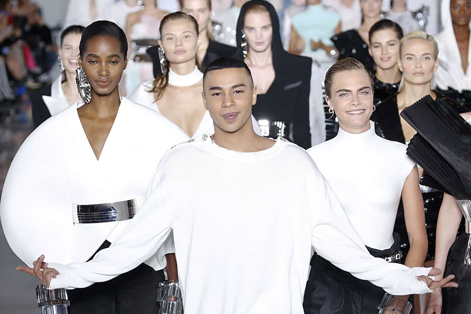 giám đốc sáng tạo olivier roustering